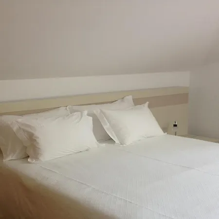 Casa Da Trigueira * Santa Eugenia