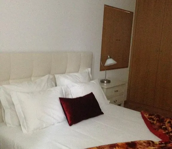 ファームステイ Casa Da Trigueira Santa Eugénia